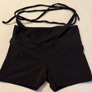 Lululemon Align Wrap Waist 4” Short - Black